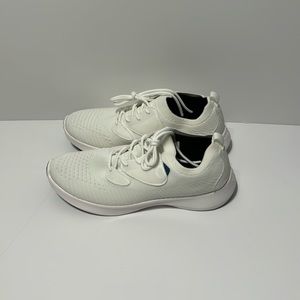 Vessi Everyday Move Sneaker Polar White Size W10 Brand New